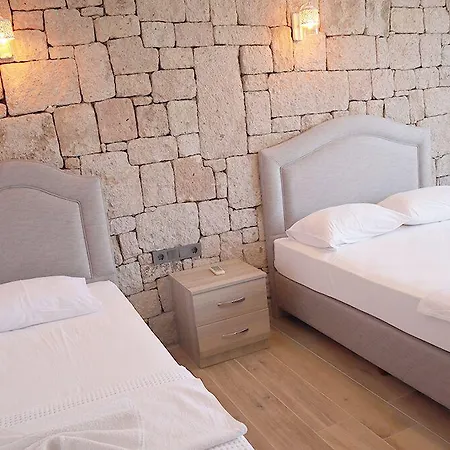 호텔 Aristo Ayvacik (Canakkale)